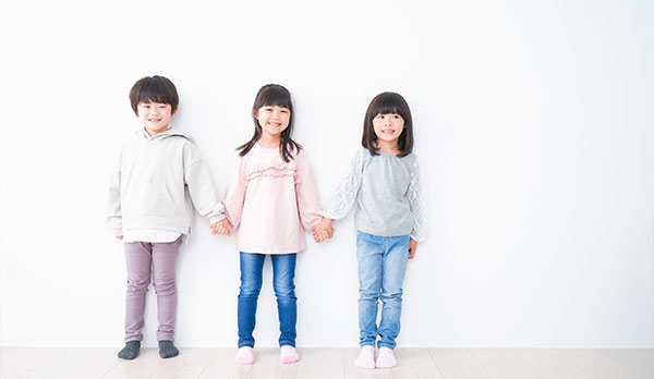 お口のトレーニングで歯並びに影響を及ぼす癖を改善